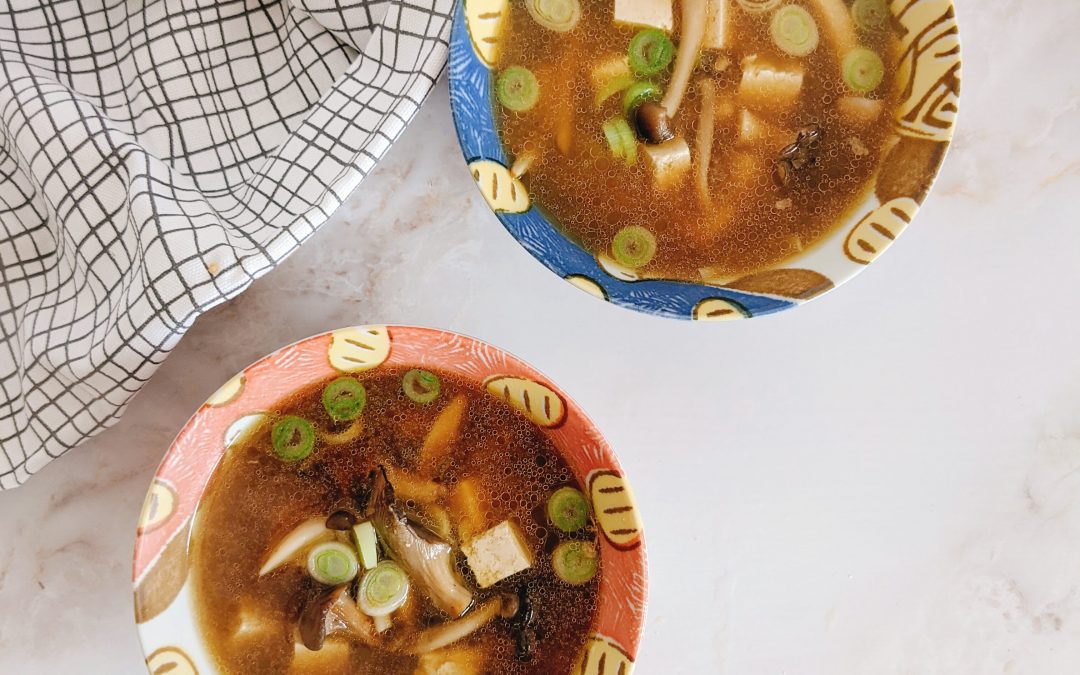 Sopa Miso con Setas y Tofu